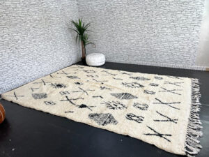 Handmade White Moroccan Rug – Timeless Elegance for Your Space