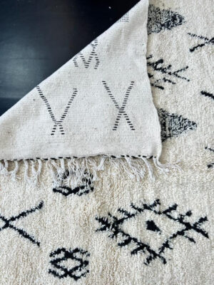 Handmade White Moroccan Rug – Timeless Elegance for Your Space